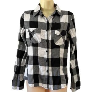Nollie Slim Fit Juniors Size M Black & White Check Blouse Button Down Preppy